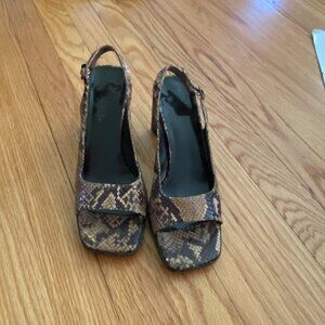 VIA SPIGA leather croc sling back heels 8 1/2